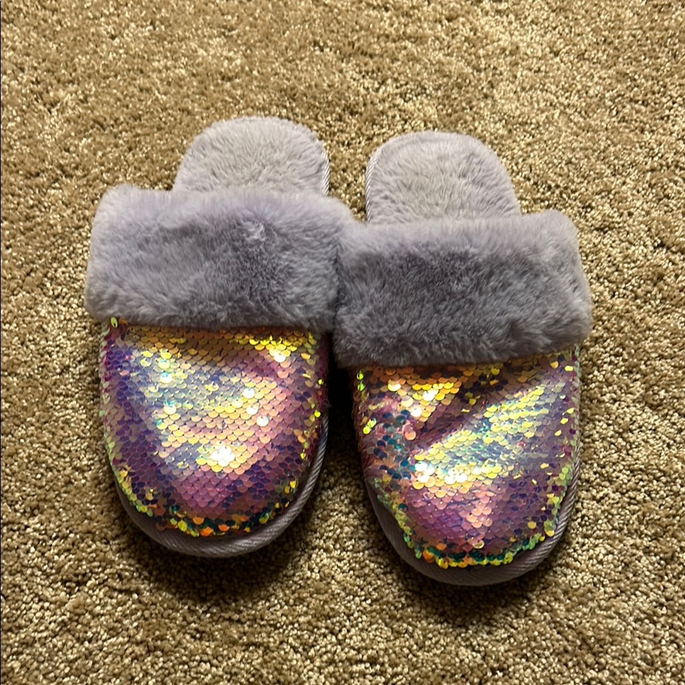 Girls Sequin and Faux Fur Slippers